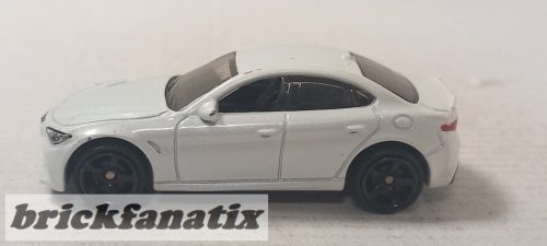 MATCHBOX 2016 Alfa Romeo Giulia