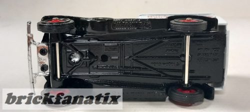 MATCHBOX Models Of Yesteryear 1930 Model 'A' Ford Van - Chiswick Products LTD.