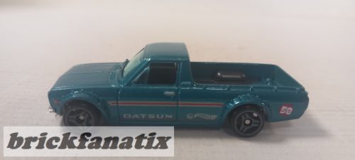 HOT WHEELS 1975 Datsun Sunny Truck