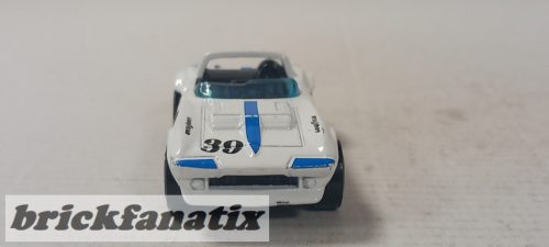 Hot Wheels Corvette Grand Sport Roadster #39