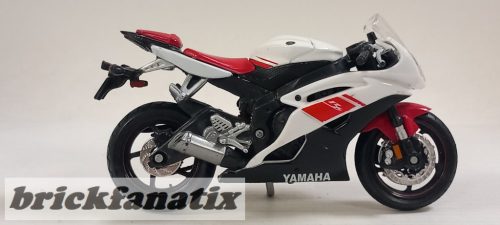 Maisto Yamaha YZF-R6 1:18