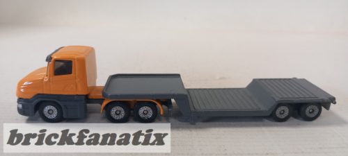 SIKU Scania Truck + Low bed trailer