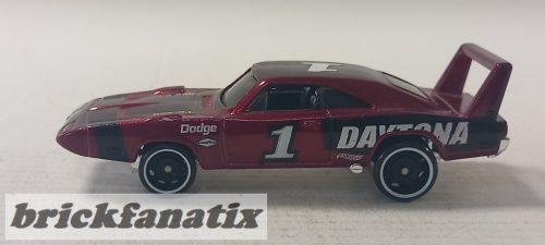 Hot Wheels 1969 Dodge Charger Daytona #1 - Candy Red