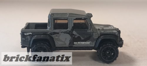 Hot Wheels 2015 Land Rover Defender Double Cab