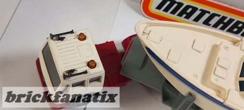 Matchbox Super Kings K-135 / K-125-9 Mercedes-Benz Boat Transporter