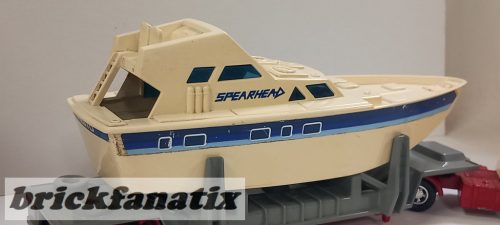 Matchbox Super Kings K-135 / K-125-9 Mercedes-Benz Boat Transporter