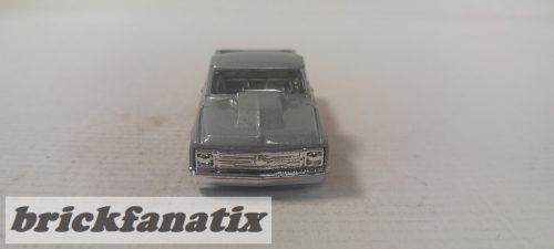 HOT WHEELS 1967 Chevy C10 ( 2018 WALMART EXCLUSIVE )
