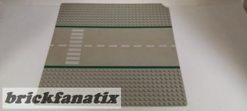 Lego Baseplate, Road 32 x 32 9-Stud Straight with Road and Crosswalk Pattern