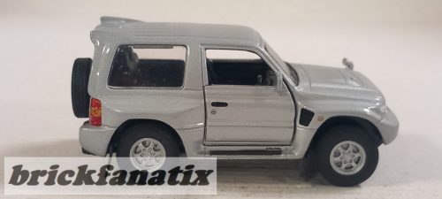 Hongwell Mitsubishi Pajero Evolution 1:43