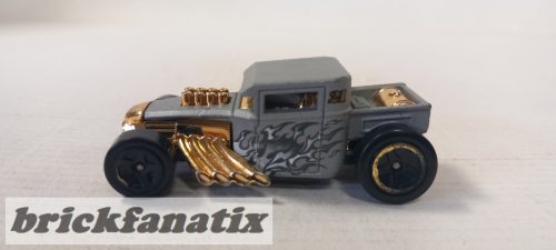 HOT WHEELS Bone Shaker
