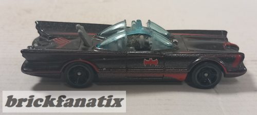 HOT WHEELS Batmobile Classic