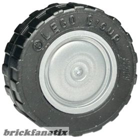   Lego Wheel 11mm D. x 6mm with Smooth Hubcap with Black Tire 17.5mm D. x 6mm with Shallow Staggered Treads - Band Around Center of Tread (93594 / 92409)