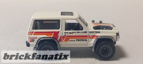 Hot Wheels Nissan Patrol Custom