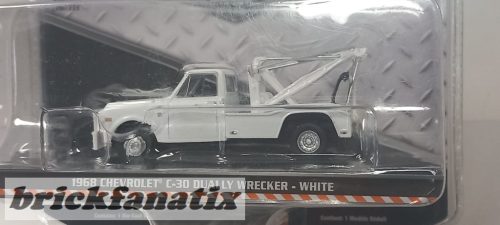 Greenlight 1968 Chevrolet C-30 Dually Wrecker 1:64