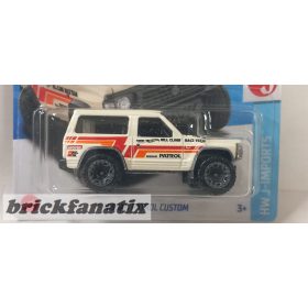 Hot Wheels Nissan Patrol Custom