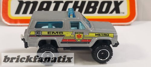 Matchbox Chevy Blazer 4x4 - Metro EMS