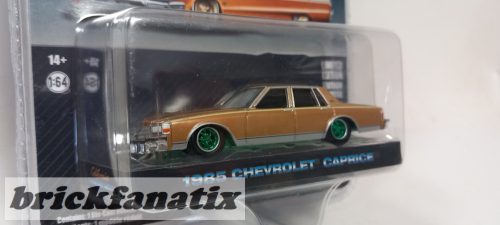 Greenlight 1985 Chevrolet Caprice ' California LowRiders '- CHASE Green Machine, Limited Edition - 1:64