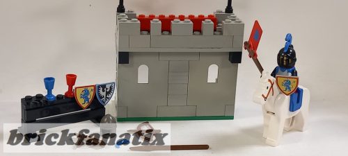 LEGO Castle 6041 Lion Knights Armor Shop