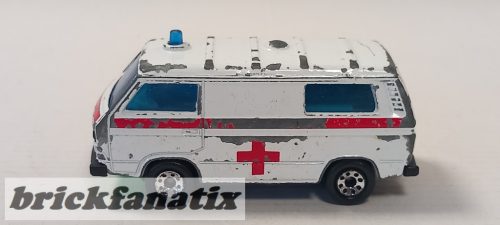 Matchbox Superfast Volkswagen Transporter Ambulance