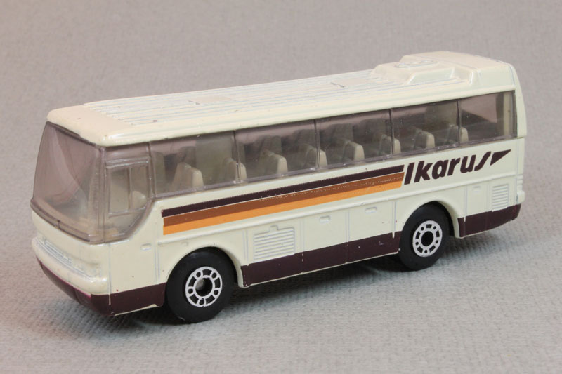 Matchbox Ikarus Coach bus